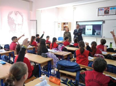 Okulda Cep Telefonu Yasağı